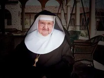 Who can properly be called a founder or foundress? image 2