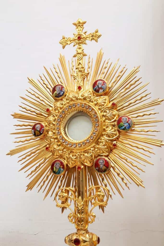Litany of Reparation to the Blessed Sacrament image