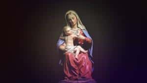 Statue of Mary with child Jesus