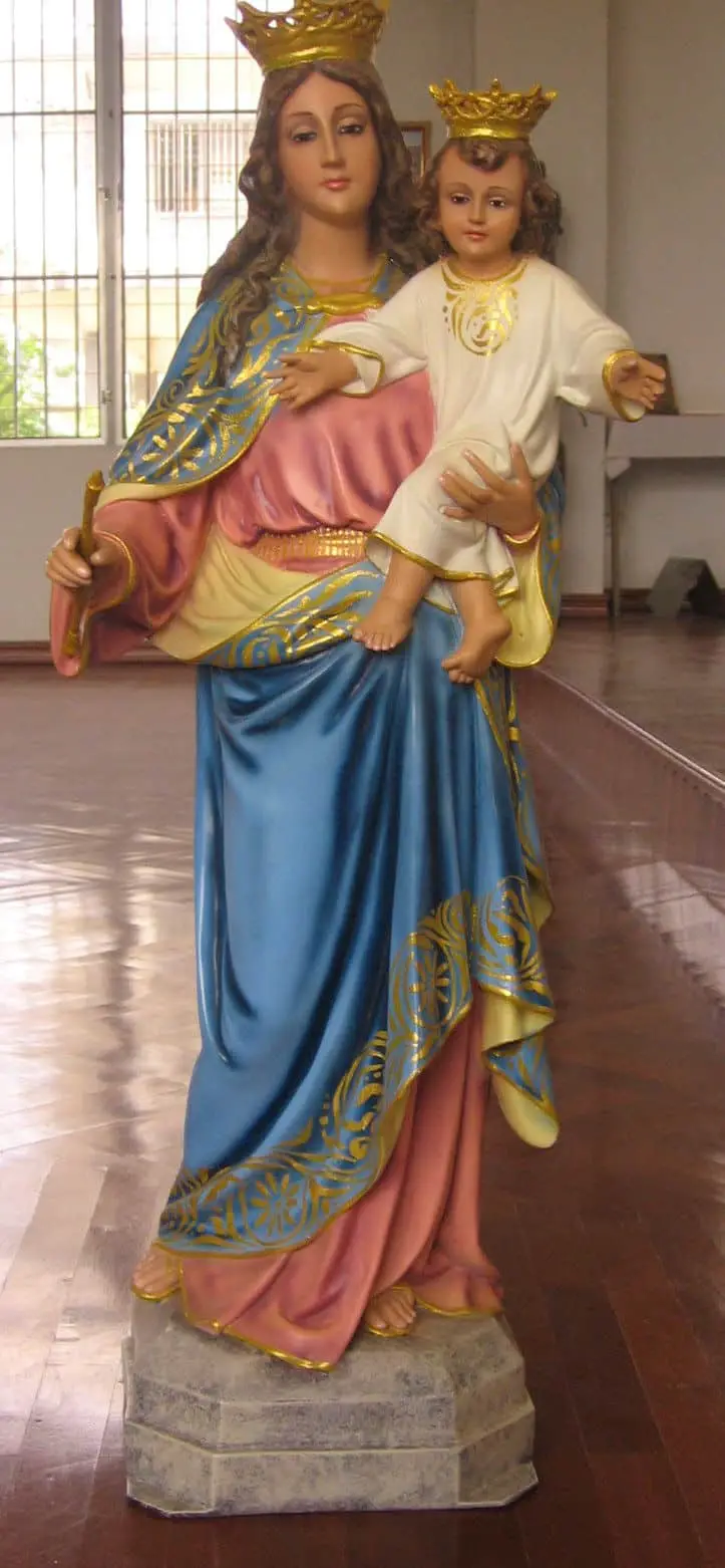 statue of Mary Help of Christians with child Jesus